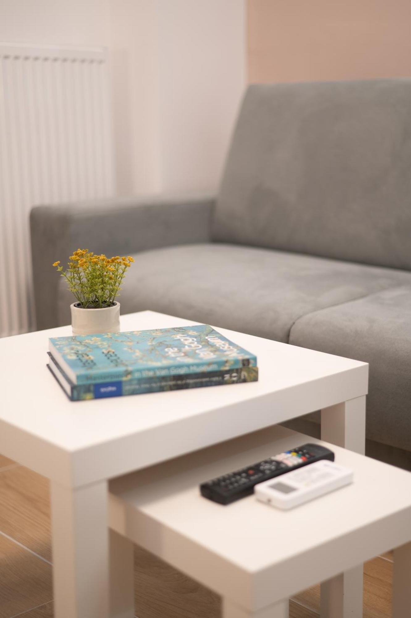 Honey Oak & Cream Patio By Nest Apartment Thessaloníki Luaran gambar