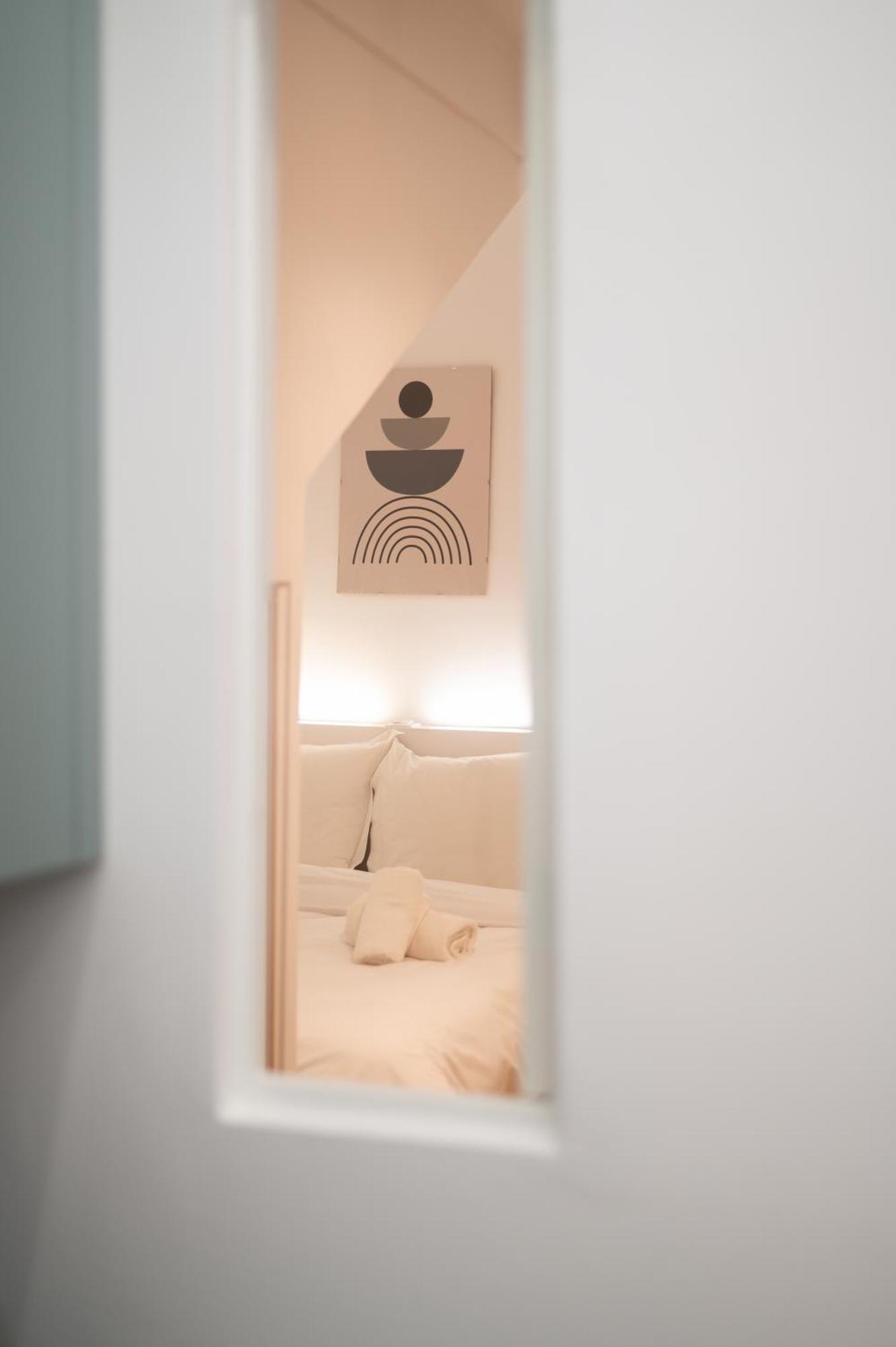 Honey Oak & Cream Patio By Nest Apartment Thessaloníki Bilik gambar
