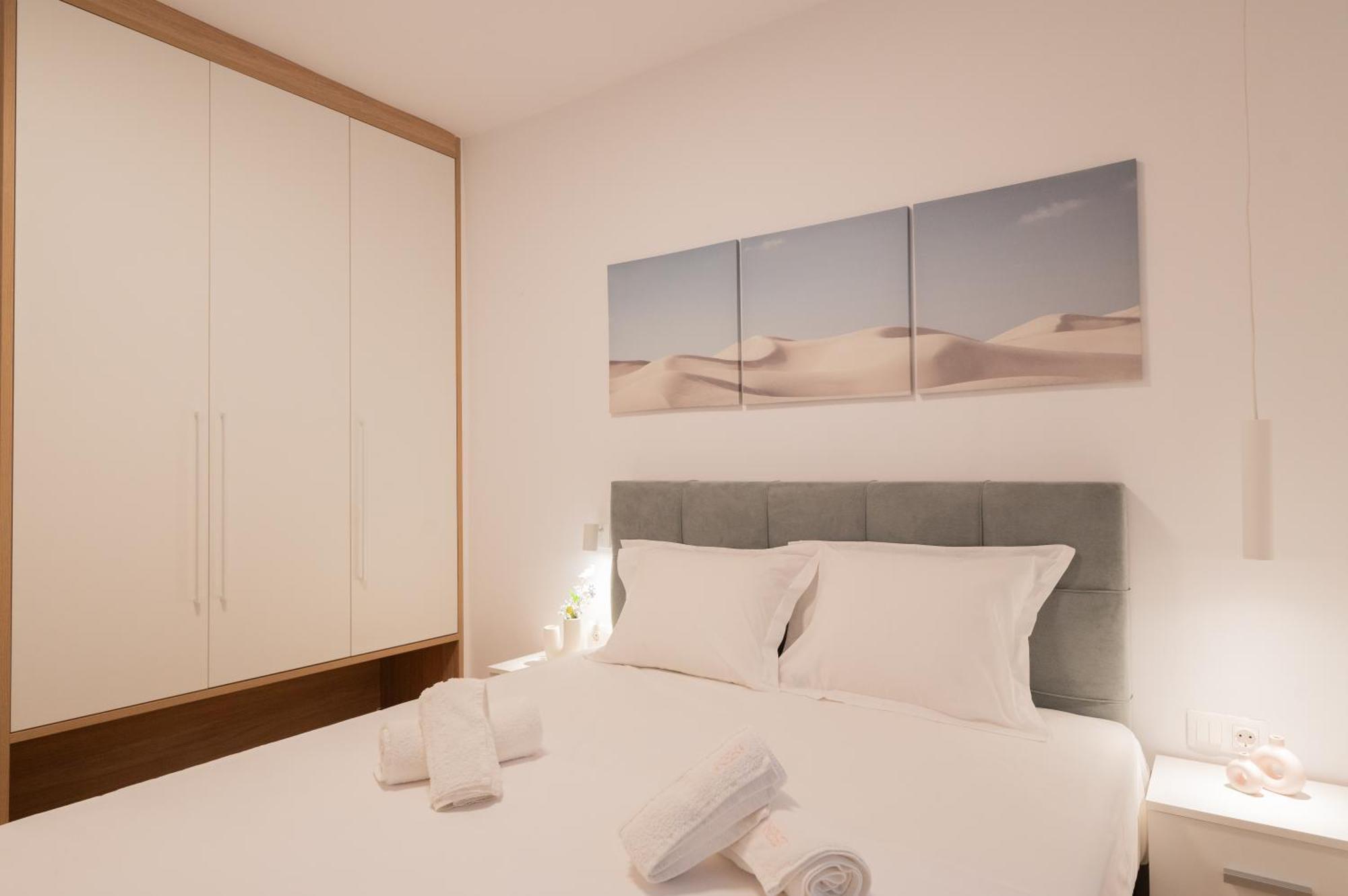 Honey Oak & Cream Patio By Nest Apartment Thessaloníki Luaran gambar